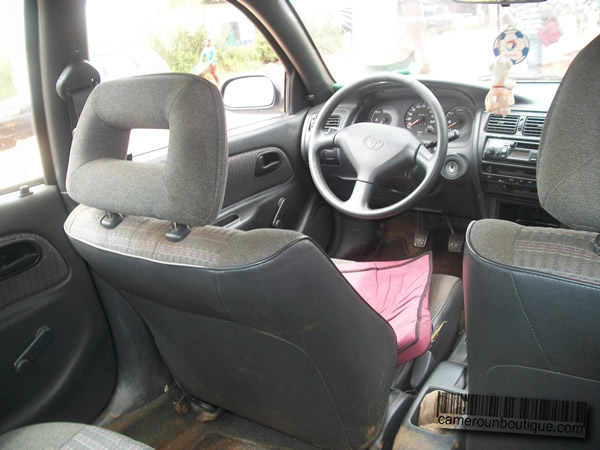 Taxi course Toyota XL à Yaoundé Aéroport