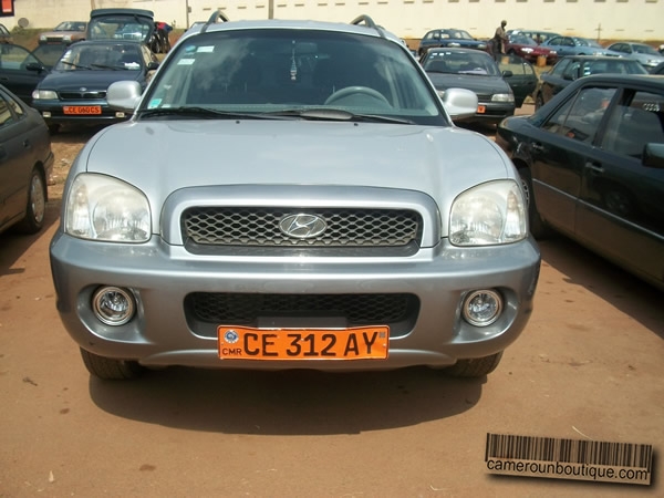Location Voiture Hyundai Santa Fé 4X4 à Yaoundé