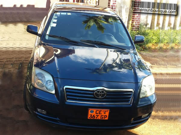 Location voiture berlines Toyota Avensis à Yaoundé