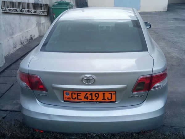 Location Toyota Avensis 2012 à Douala