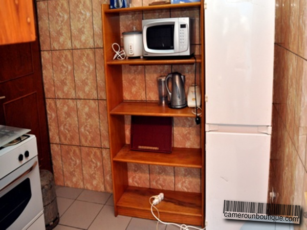 Cuisine appartement meublé Douala Akwa