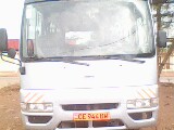Location Mini Bus Nissan à Yaoundé