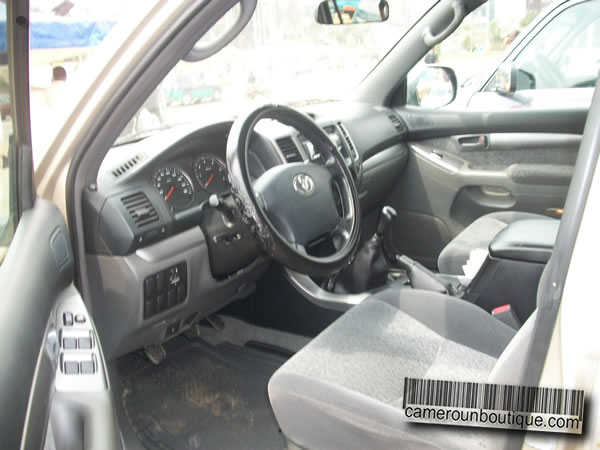 Location Voiture Toyota Prado GX à Yaoundé