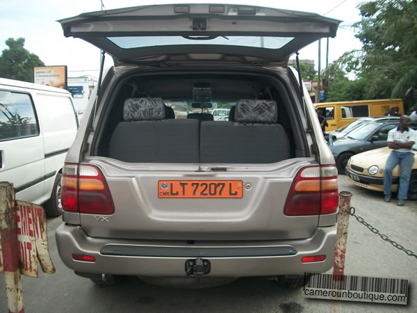 Location Toyota VX Land Cruiser à Douala