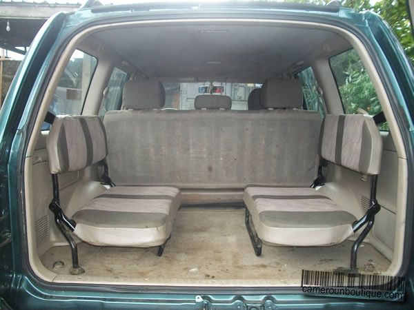 Location Toyota Land Cruiser VIP à Douala