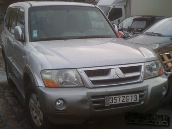 Location Voiture Mitsubishi Pajero à Douala