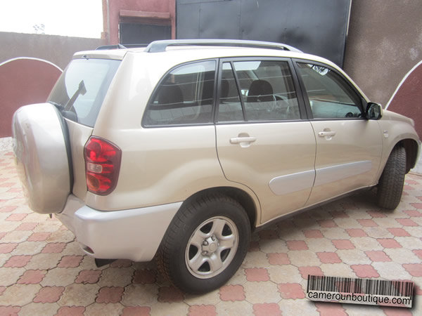 Location Toyota Rav 4 à Yaoundé