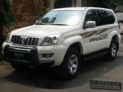 Location Toyota Land Cruiser Prado GX à Douala