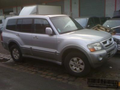 Location Voiture Mitsubishi Pajero à Douala