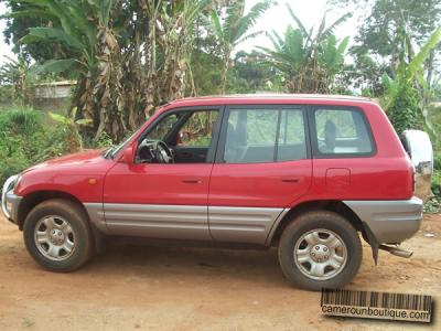 Location Toyota Rav 4 à Douala