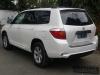 Location Toyota Highlander 4X4 à Douala